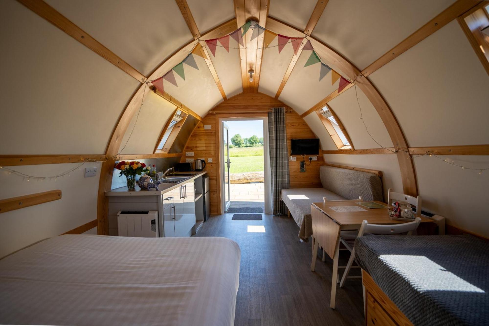 Sedgewell Barn By Wigwam Holidays Northallerton Szoba fotó
