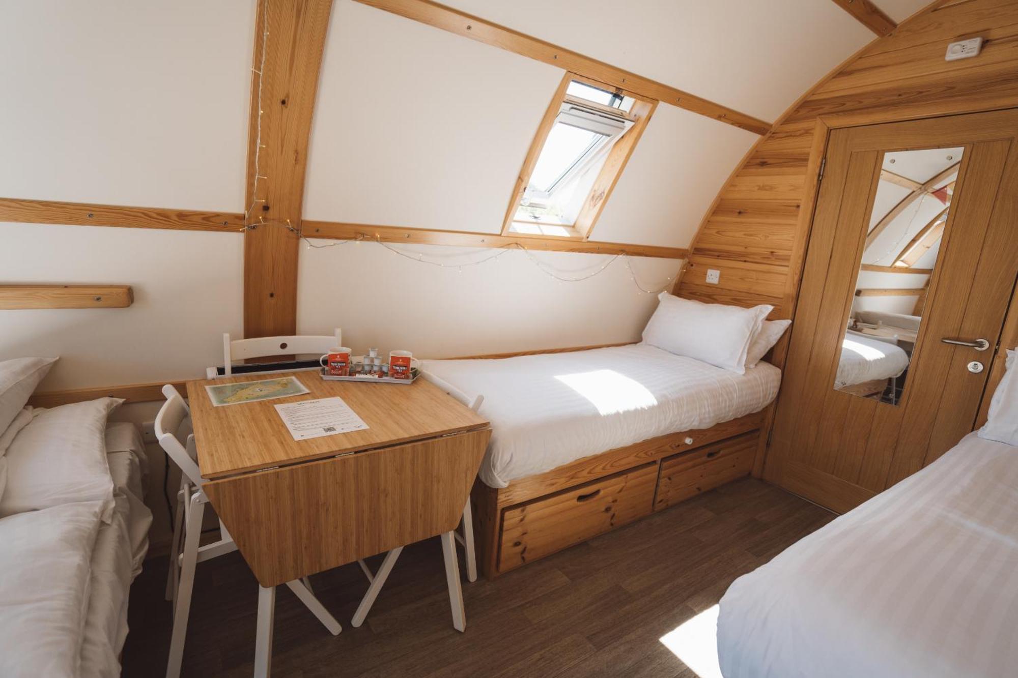 Sedgewell Barn By Wigwam Holidays Northallerton Szoba fotó
